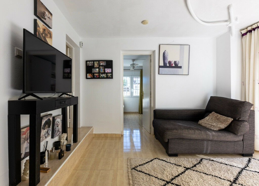 Detached Villa Las Ramblas Golf Alicante - image 43