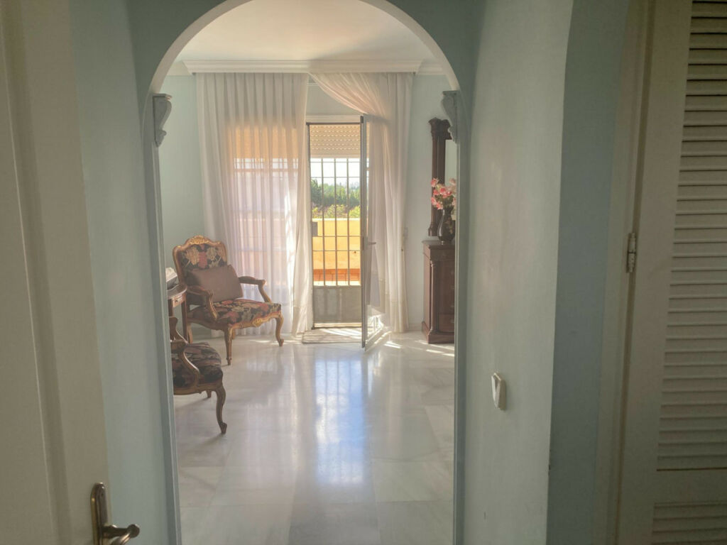Detached Villa Selwo Málaga - image 36