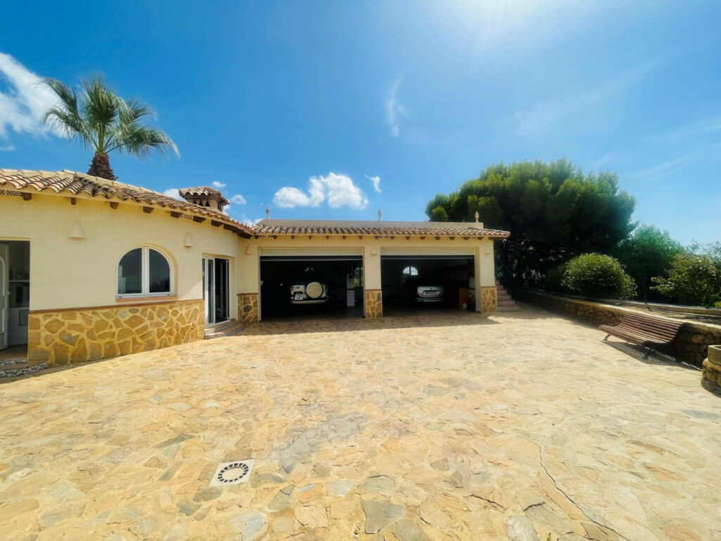 Detached Villa Altea Alicante - image 44