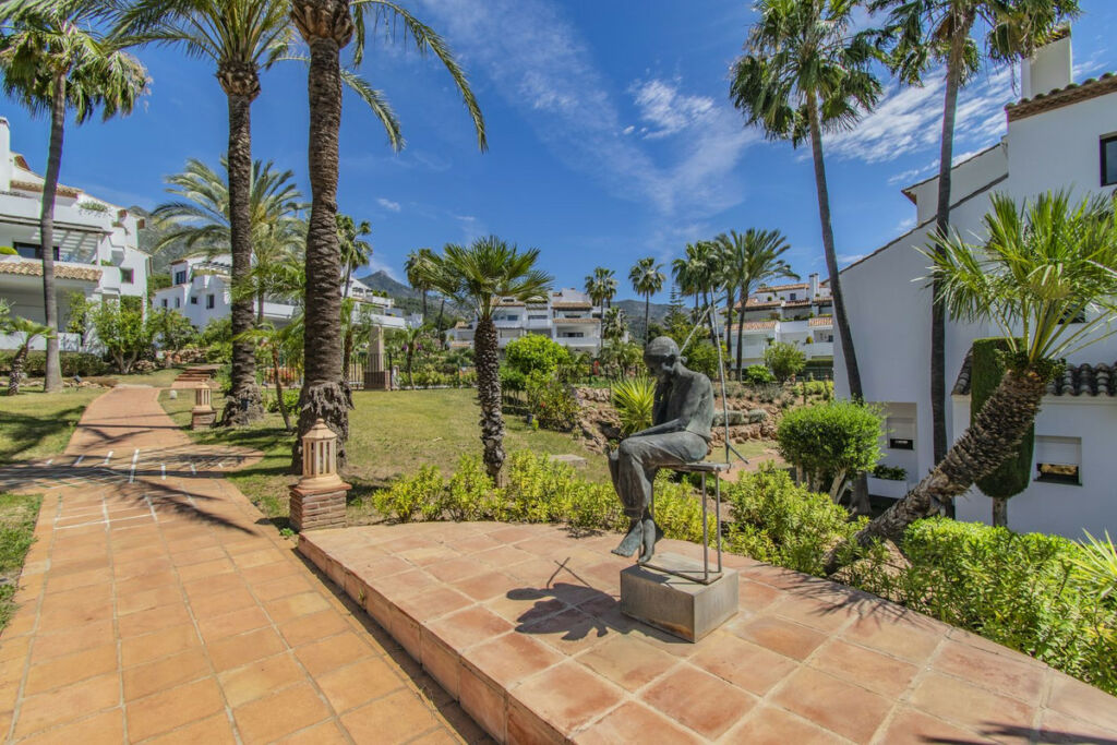 Middle Floor Apartment Sierra Blanca Málaga - image 45