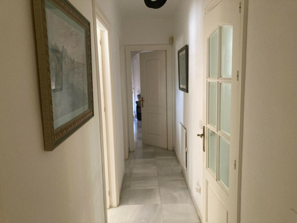 Detached Villa Selwo Málaga - image 38
