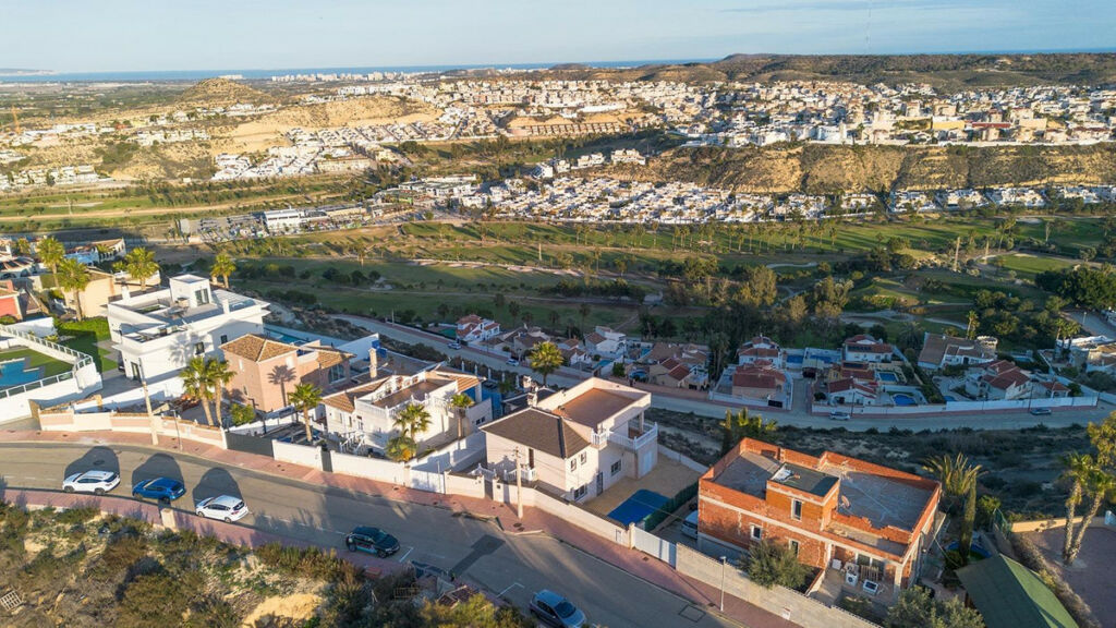 Detached Villa Rojales Alicante - image 46
