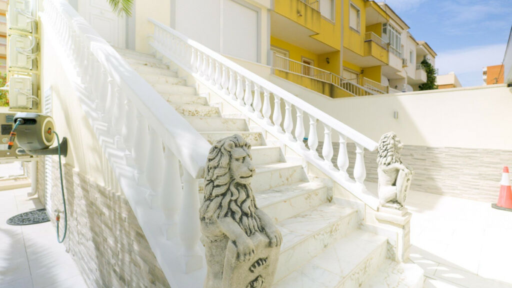 Townhouse Punta Prima Alicante - image 48