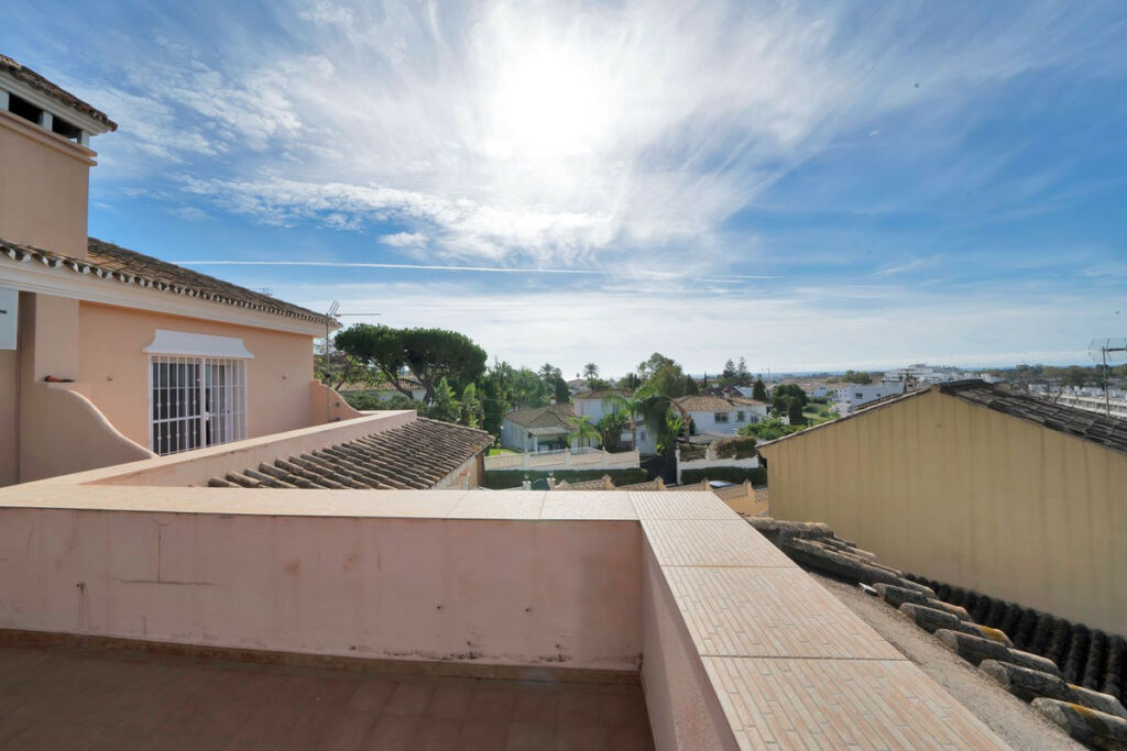 Detached Villa San Pedro de Alcántara Málaga - image 47