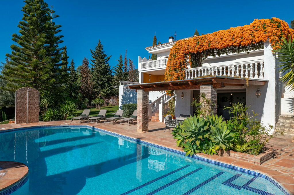 Detached Villa Valtocado Málaga - image 47