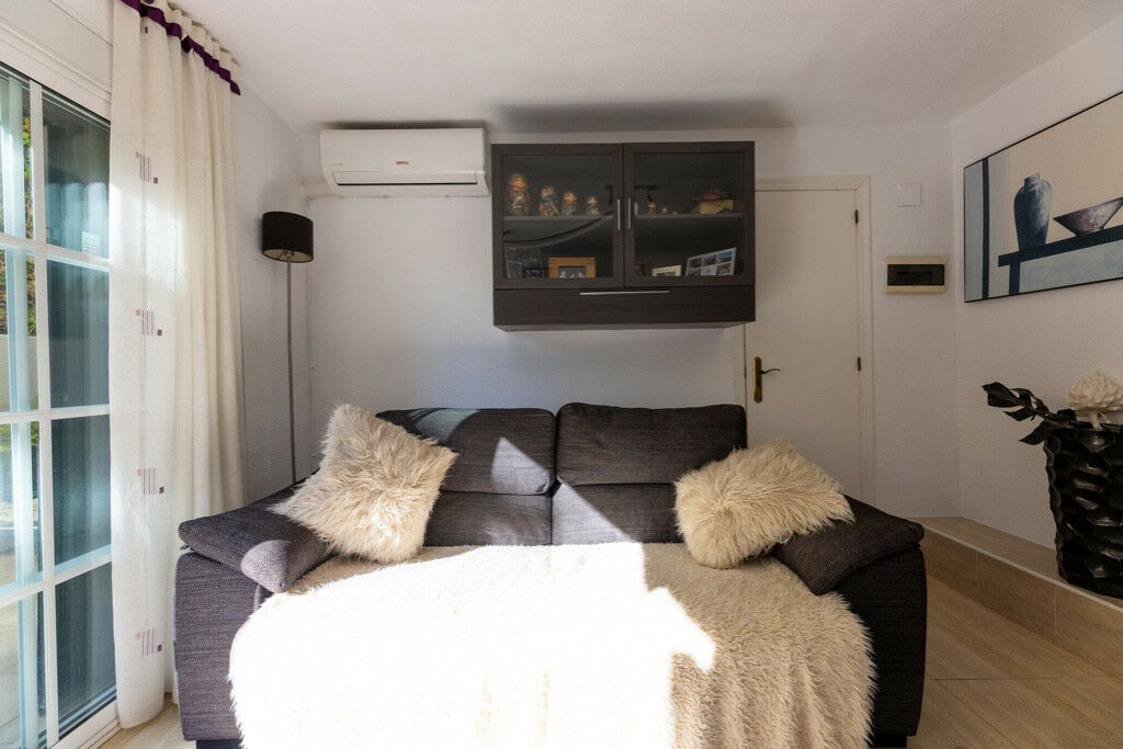 Detached Villa Las Ramblas Golf Alicante - image 48