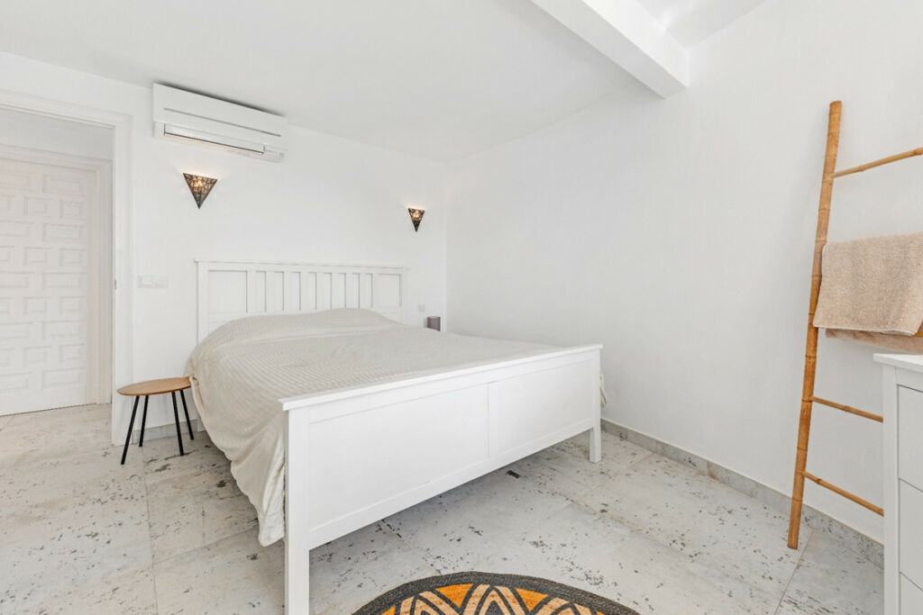 Detached Villa Javea Alicante - image 49