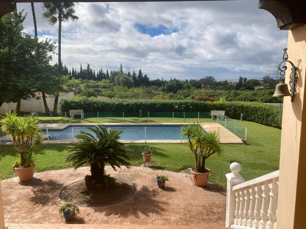 Detached Villa Selwo Málaga - image 41