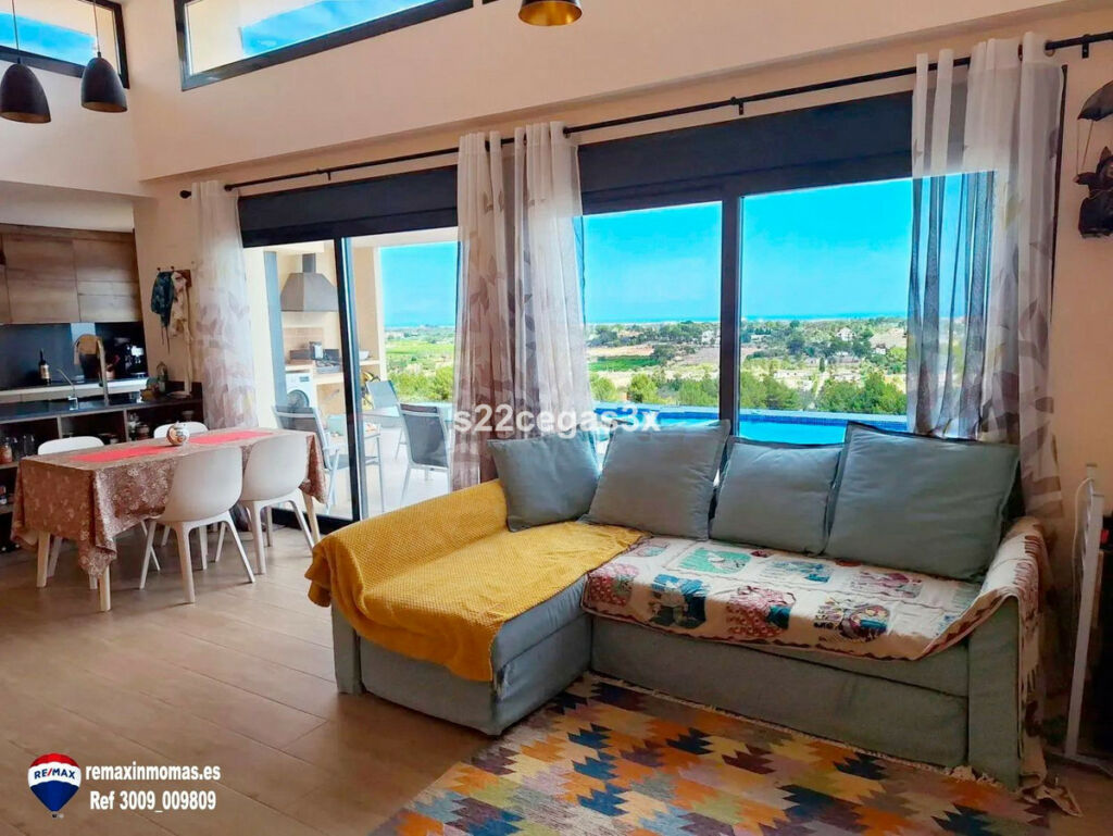 Detached Villa Denia Alicante - image 5