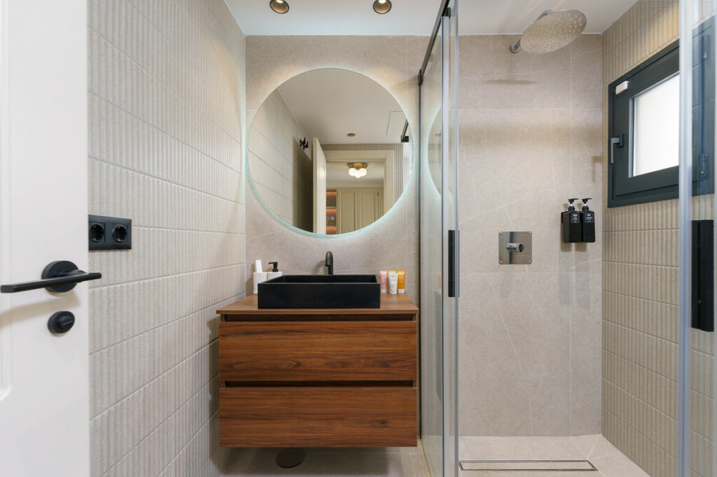 Middle Floor Apartment Puerto Banús Málaga - image 5