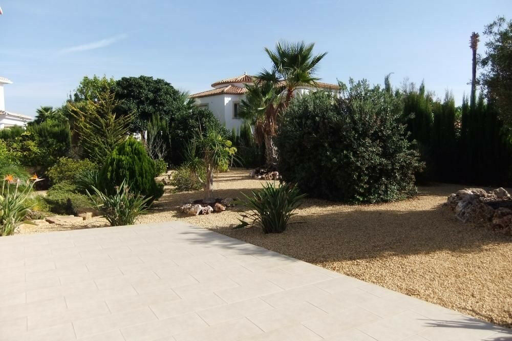 Detached Villa Calpe Alicante - image 5