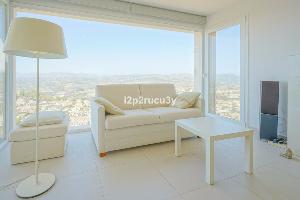 Detached Villa Cumbre del Sol Alicante - image 6