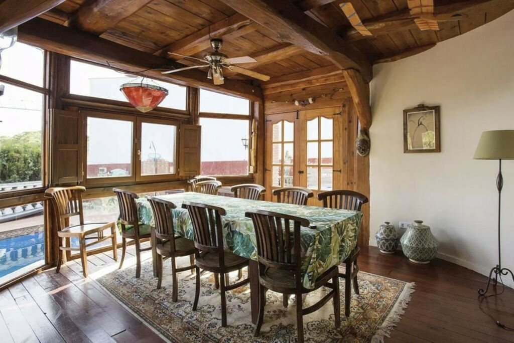 Detached Villa Cabopino Málaga - image 5