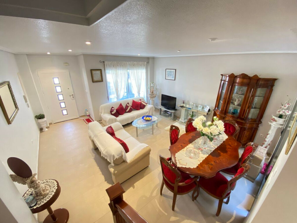 Townhouse Rojales Alicante - image 7