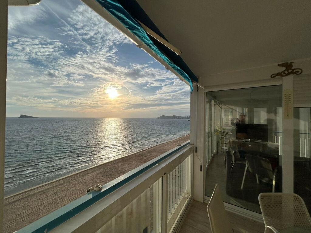 Middle Floor Apartment Benidorm Alicante - image 5