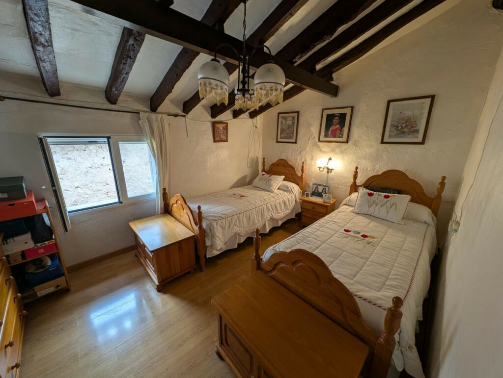 Bungalow La Nucia Alicante - image 5
