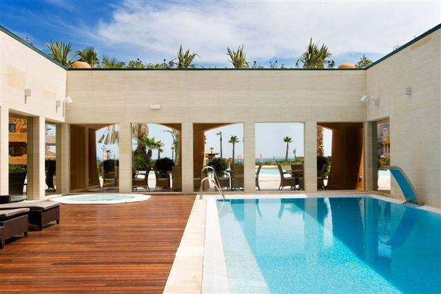 Top Floor Apartment Estepona Málaga - image 5