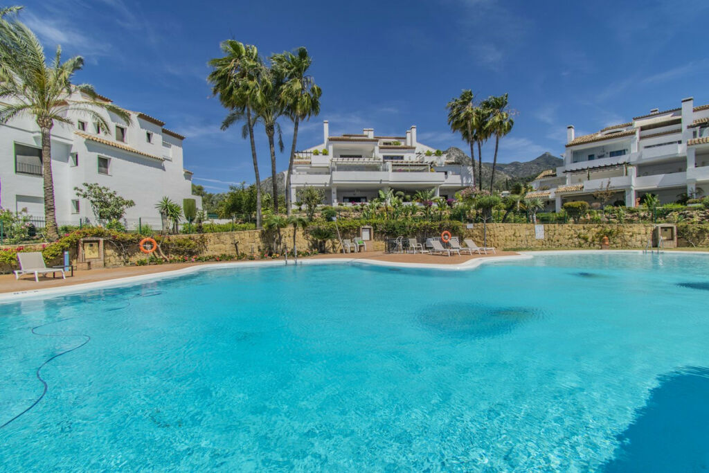 Middle Floor Apartment Sierra Blanca Málaga - image 50
