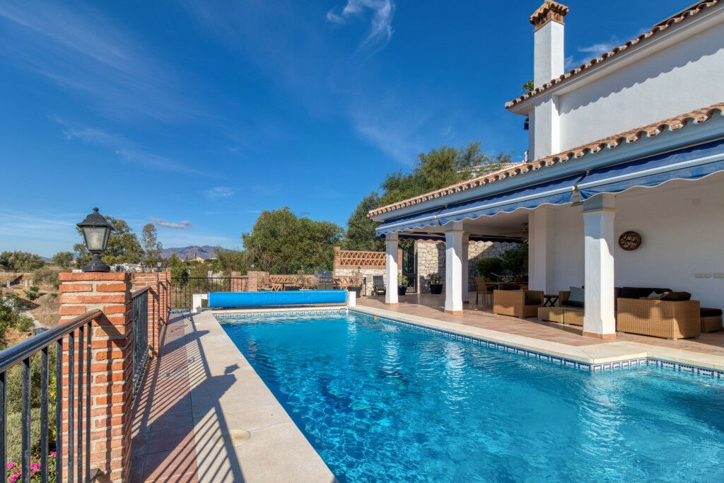 Detached Villa Mijas Málaga - image 50