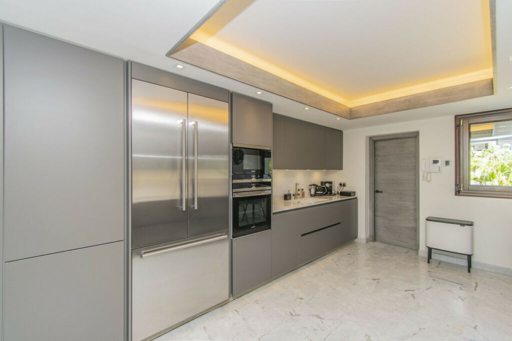 Middle Floor Apartment Sierra Blanca Málaga - image 53