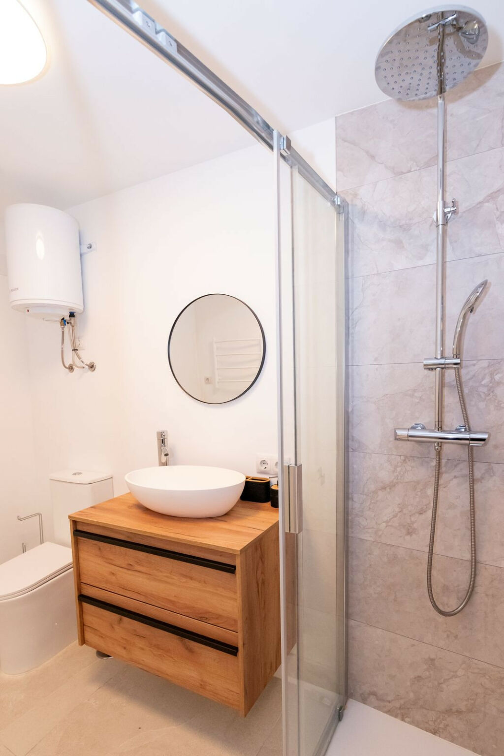 Middle Floor Apartment Cabopino Málaga - image 39