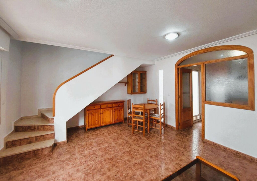 Townhouse Los Altos Alicante - image 7
