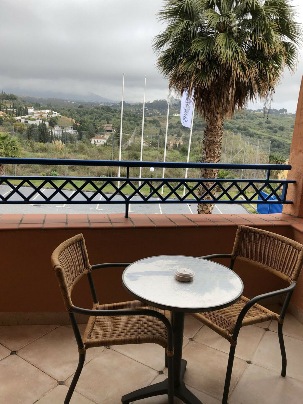 Middle Floor Apartment Bel Air Málaga - image 6
