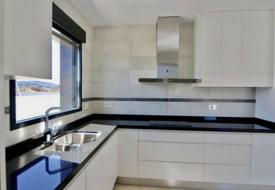 Detached Villa Aspe Alicante - image 6