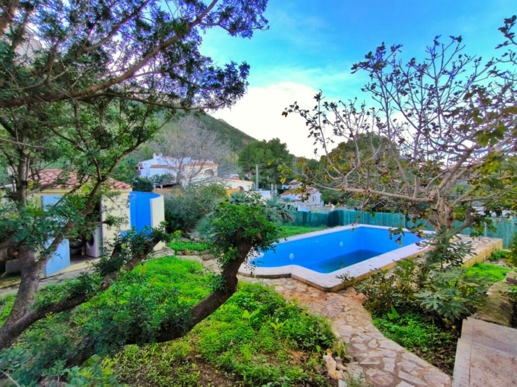 Detached Villa Denia Alicante - image 6