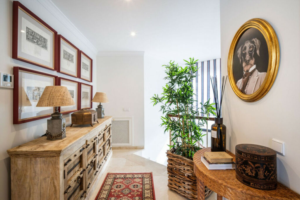 Detached Villa La Quinta Málaga - image 6