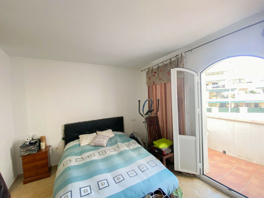 Townhouse Nueva Andalucía Málaga - image 6