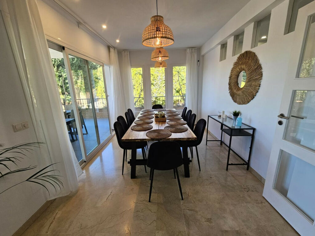 Detached Villa Benalmadena Málaga - image 6