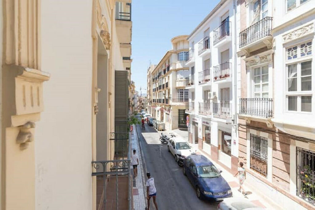 Middle Floor Apartment Málaga Centro Málaga - image 6