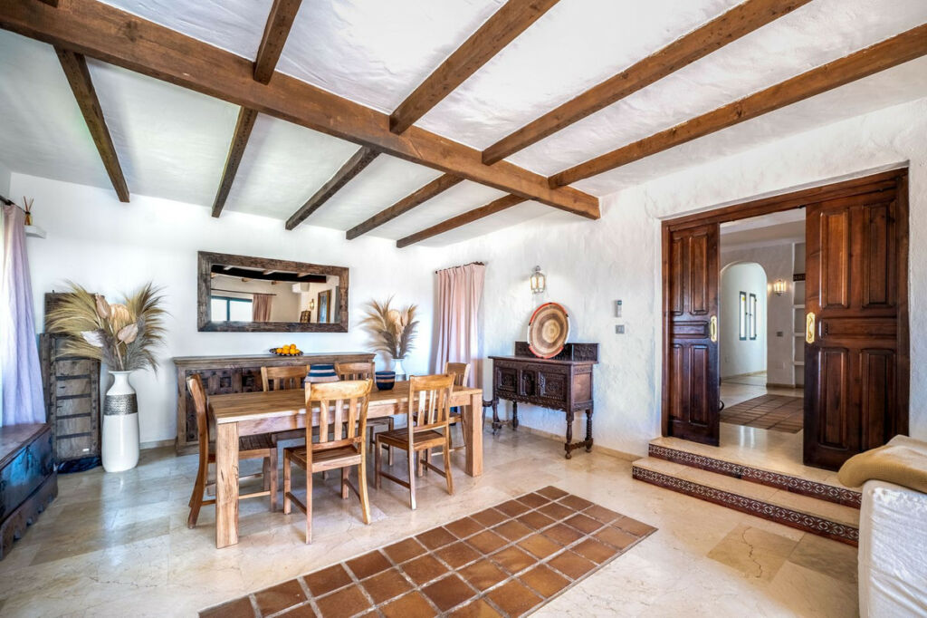 Detached Villa Valtocado Málaga - image 6