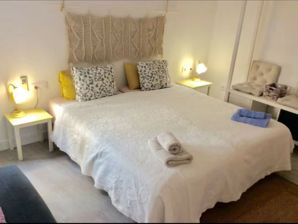 Ground Floor Apartment Puerto de Cabopino Málaga - image 6