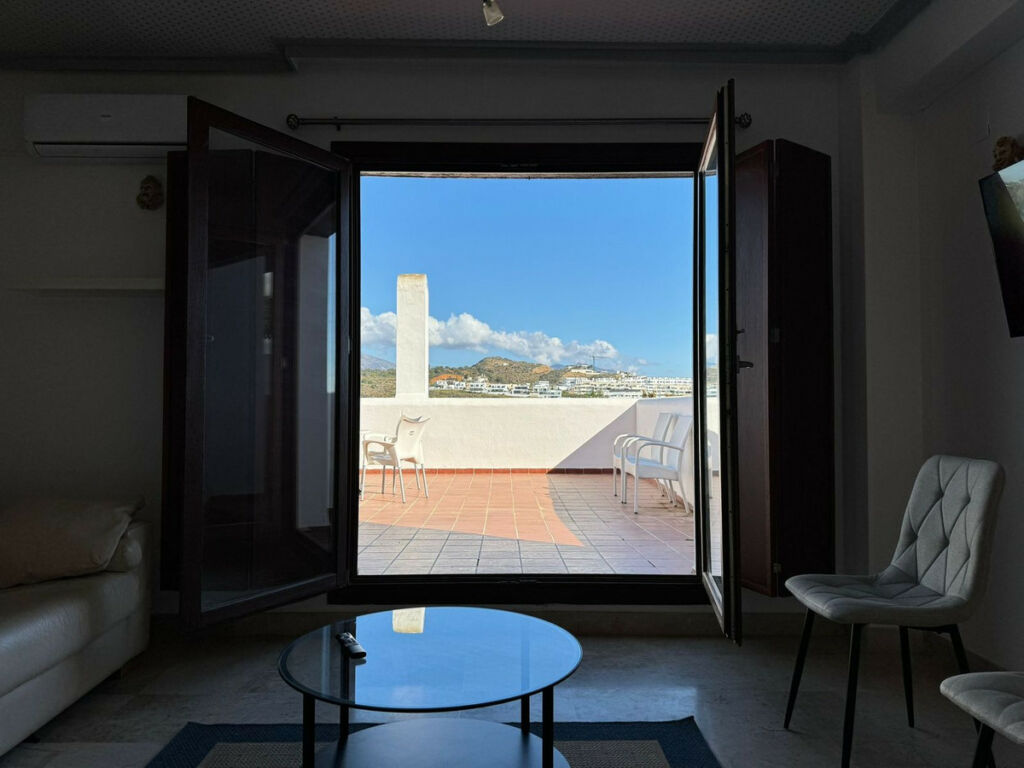 Townhouse La Cala de Mijas Málaga - image 6