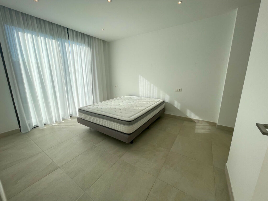 Detached Villa Benijofar Alicante - image 6