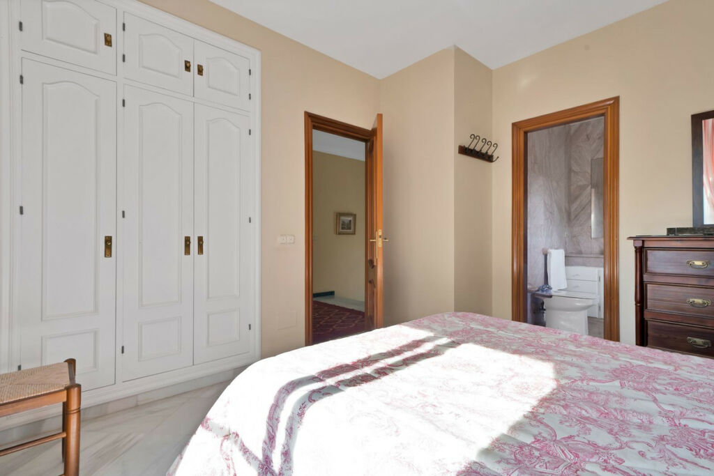 Detached Villa San Pedro de Alcántara Málaga - image 64