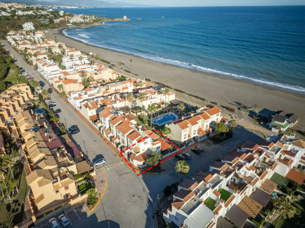 Semi-Detached House Casares Playa Málaga - image 68