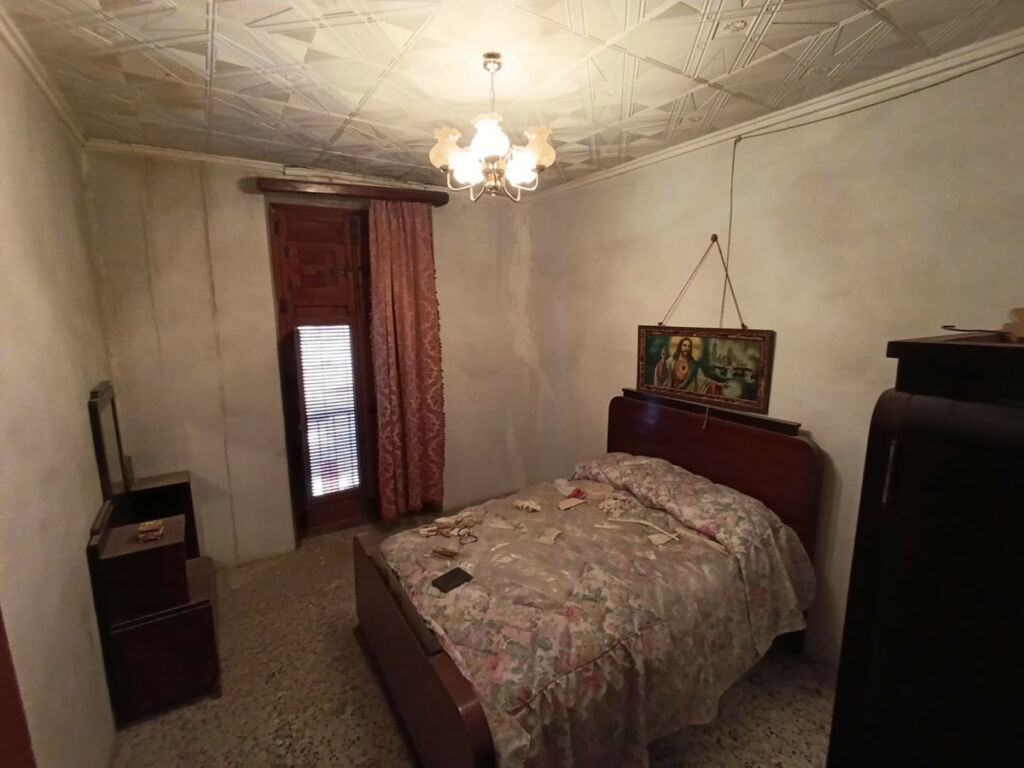 Townhouse Pinoso Alicante - image 7