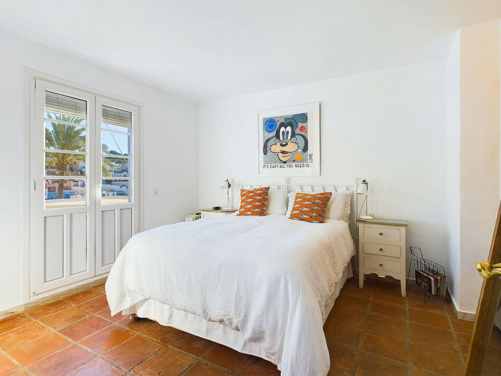 Detached Villa La Heredia Málaga - image 8