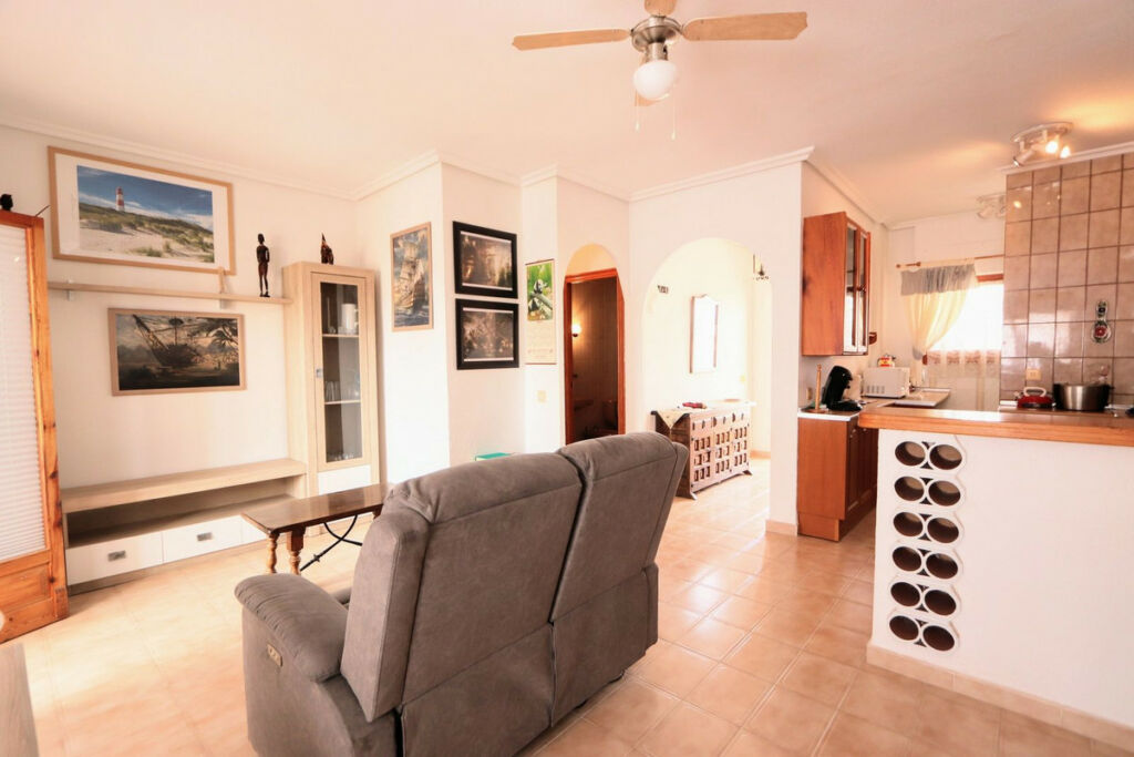 Top Floor Apartment Punta Prima Alicante - image 3