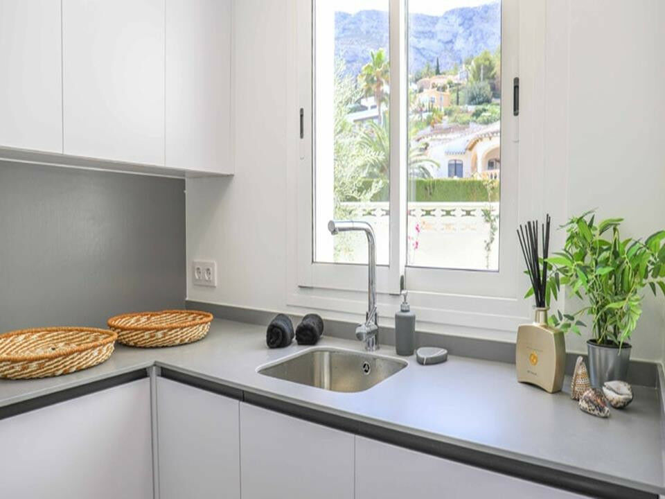 Ground Floor Apartment Denia Alicante - image 4