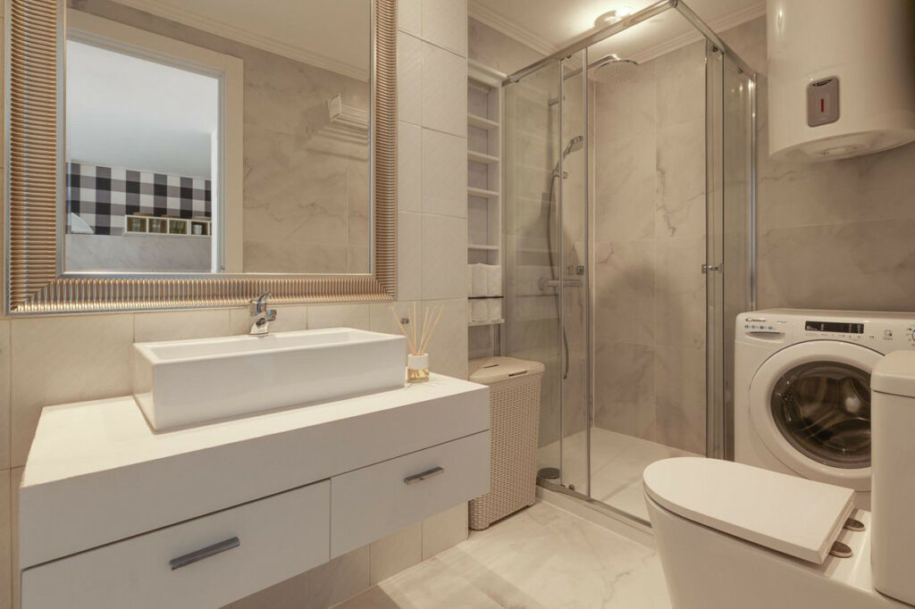 Middle Floor Apartment Benidorm Alicante - image 7