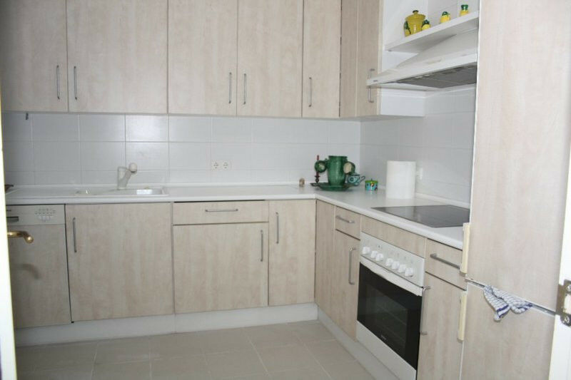 Townhouse Estepona Málaga - image 7