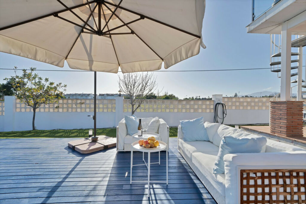 Detached Villa San Pedro de Alcántara Málaga - image 10