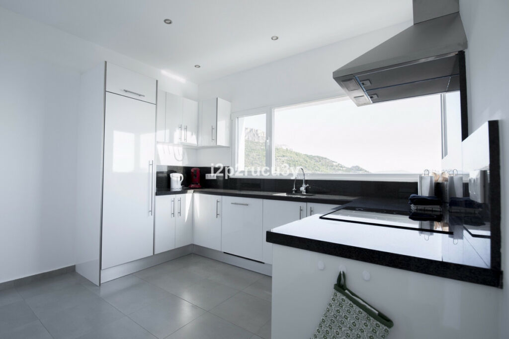 Detached Villa Calpe Alicante - image 7