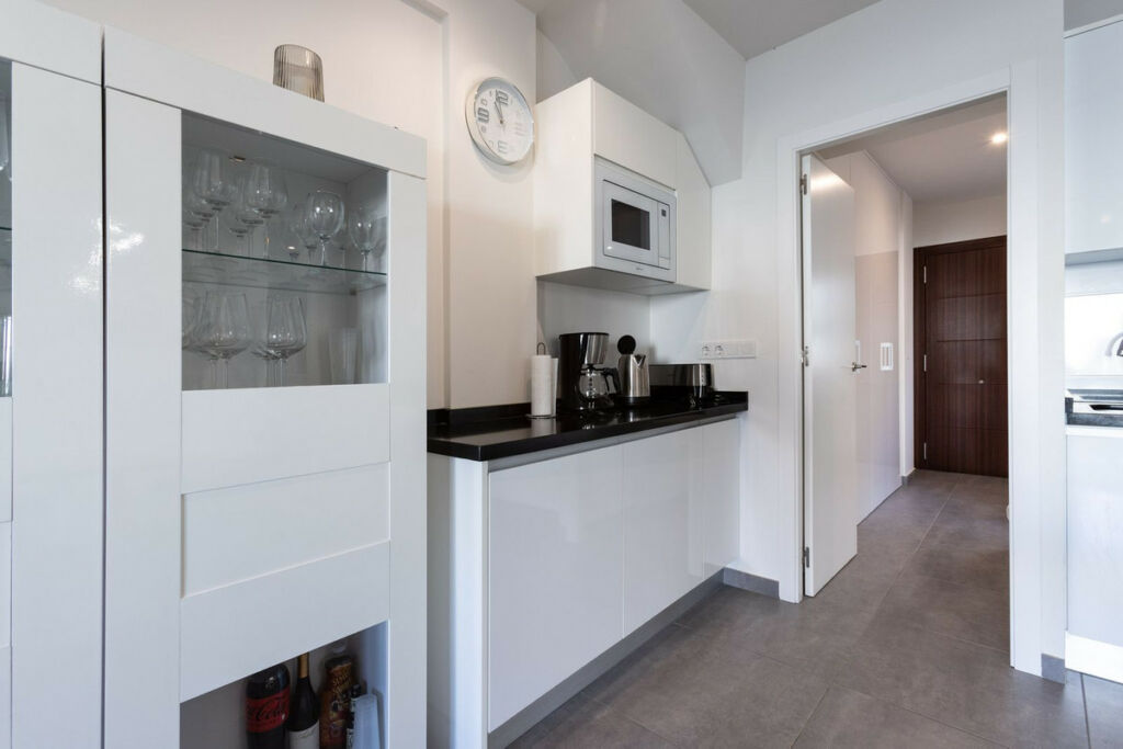 Ground Floor Apartment Aguas Nuevas Alicante - image 7