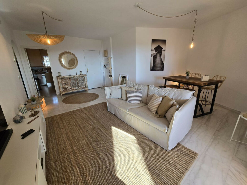 Middle Floor Apartment Reserva de Marbella Málaga - image 7