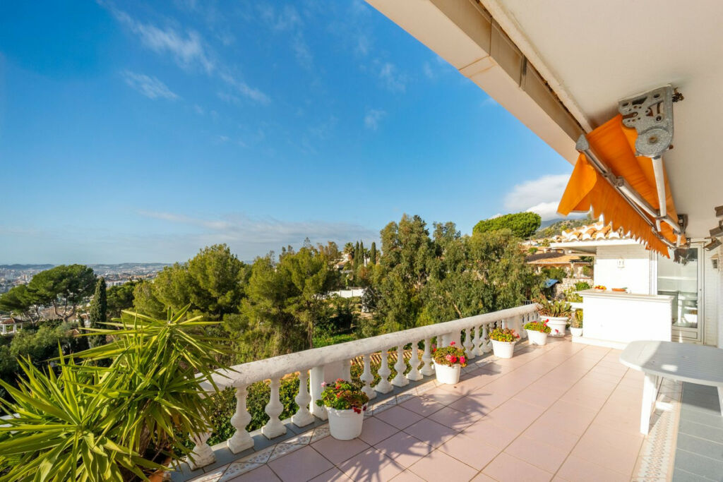 Detached Villa Benalmadena Málaga - image 7